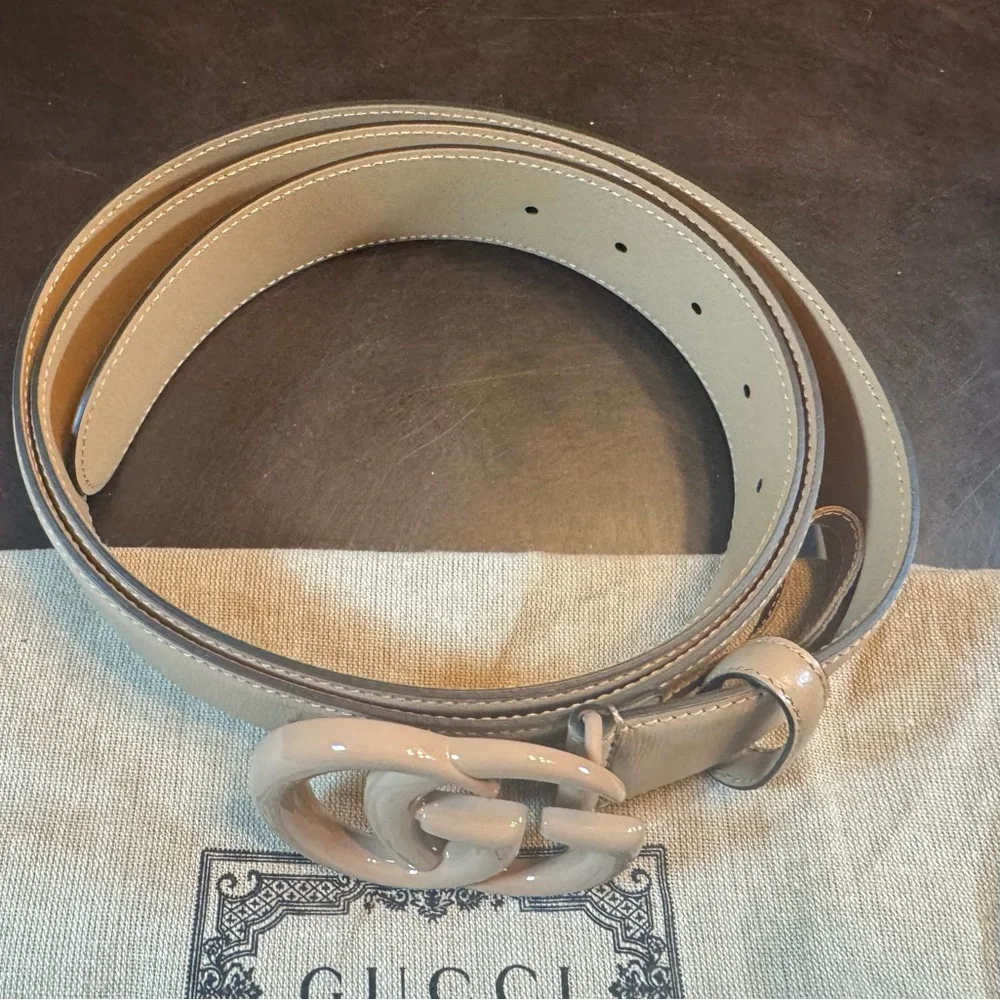 New Gucci GG Logo Pale Pink Buckle Leather Belt Size 48 / 120 cm / 44 - 48 Waist